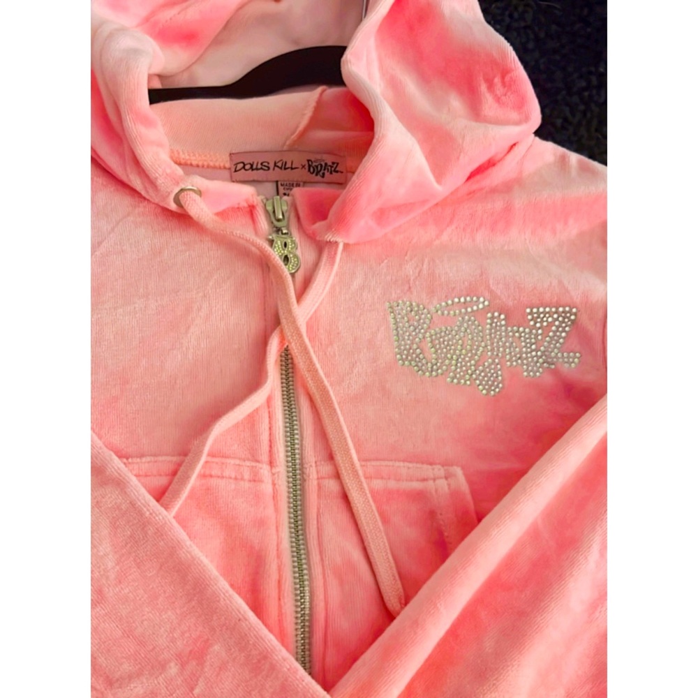 XS DOLLS KILL x BRATZ PINK VELOUR HOODIE